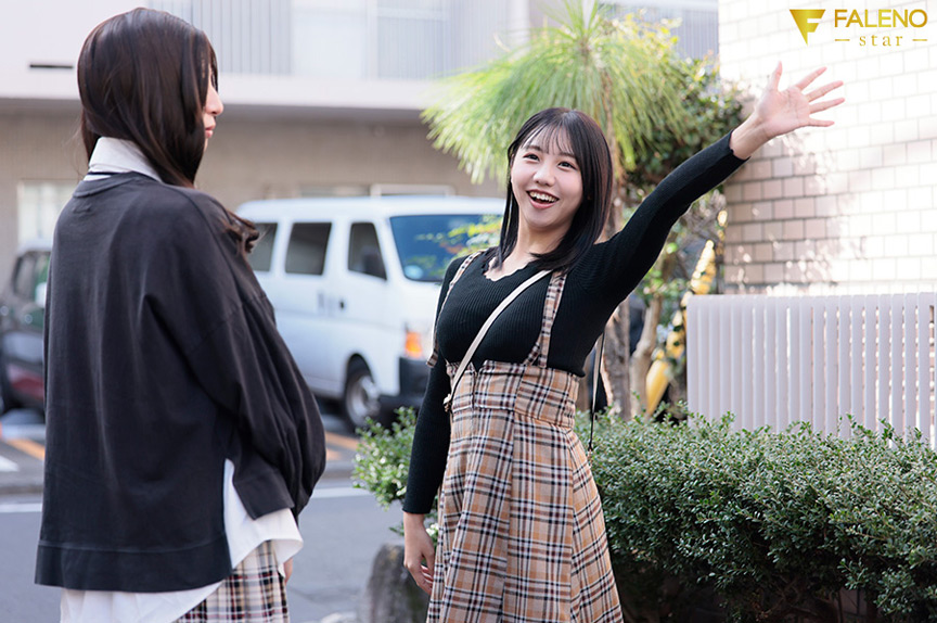 「ヤったら終わりとわかってるのに好きな人の親友が距離感近すぎて巨乳と巨尻の魅力に負けてしまった最低の僕 浜辺やよい」のサンプル画像1枚目
