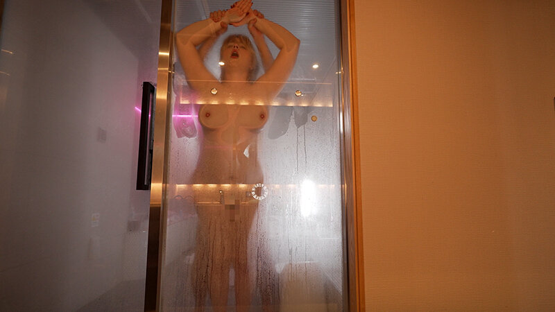 「ノーブラ巨尻アメリカン‘とびっこ装着’恥辱デート ジューン・ラブジョイ」のサンプル画像17枚目