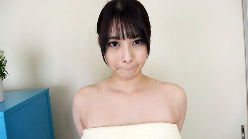 「童顔なのに爆乳な彼女は潮吹きという秘密兵器を持つ最強の素人さん」のサンプル画像8枚目