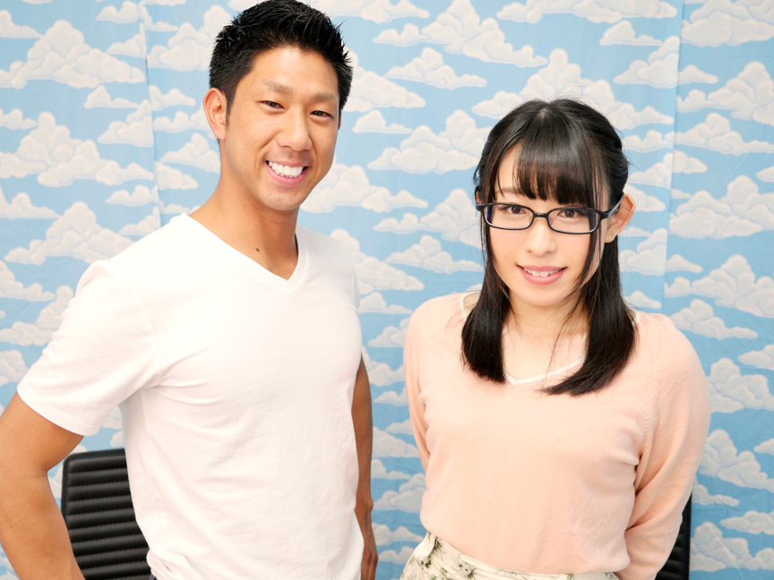 「素人お嬢さん ラップ1枚隔ててお友達と素股体験して発射できたら賞金GET！！」のサンプル画像2枚目