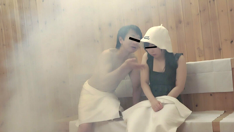 「疼く股間に自然と手が伸び愛液の漏れ音がぴちゃぴちゃと室内に響き渡る【汗だくサウナ女子とトリップ性交秘蔵映像流出 5名 ＃04】」のサンプル画像6枚目