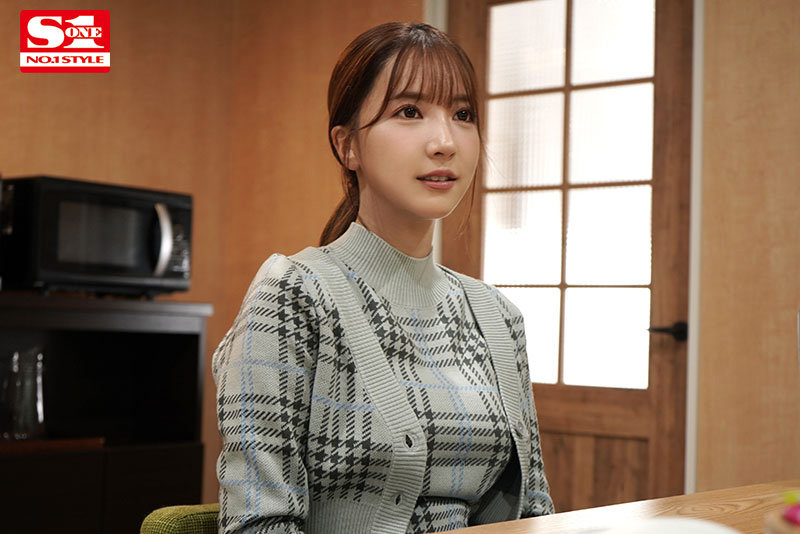 「引退発表 126日後にAV女優をやめる三上悠亜」のサンプル画像1枚目