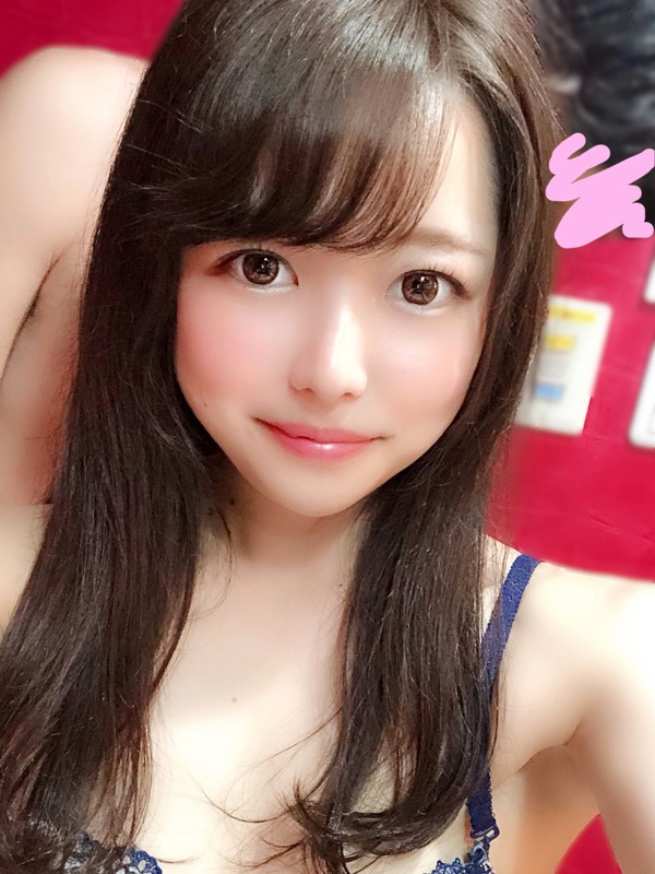 「お風呂でベロチュー」のサムネイル