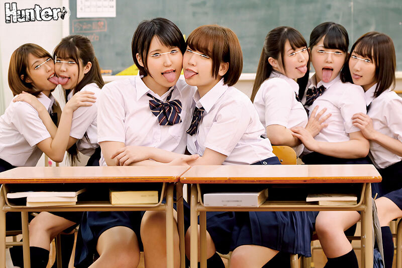 「ヤリマン女子○生達とザーメン射精し尽くすまでパコりまくる夢の大乱交 21名4時間BEST」のサンプル画像1枚目