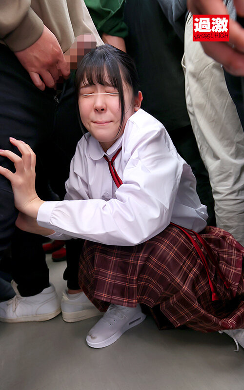 「ロングスカート女学生痴● 初イキ潮でびしょ濡れになるまで制服を汚しまくれ！」のサンプル画像18枚目