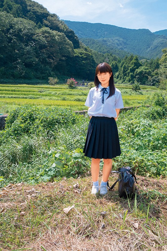 「関東6県から調達しました！ クラスでは目立たないすみっこ女子 初撮りで半泣きSEX20人 4時間」のサンプル画像17枚目