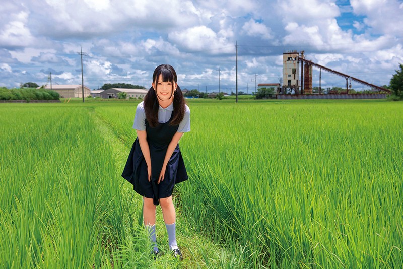 「関東6県から調達しました！ クラスでは目立たないすみっこ女子 初撮りで半泣きSEX20人 4時間」のサンプル画像20枚目