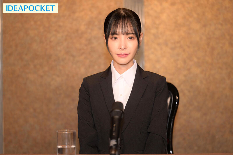 「デビューの為…売れる為…服従のアイドルレ×プ輪● 中年オヤジ達に喰い物にされ続けた最期のアイドル 桃乃木かな」のサンプル画像1枚目