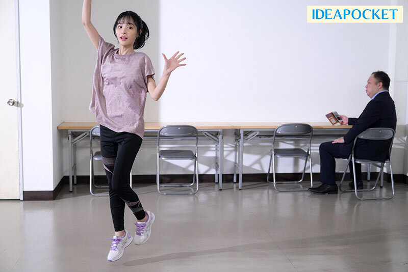 「デビューの為…売れる為…服従のアイドルレ×プ輪● 中年オヤジ達に喰い物にされ続けた最期のアイドル 桃乃木かな」のサンプル画像2枚目