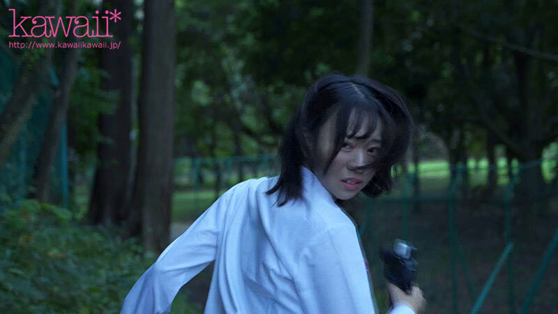 「赤名いと 制服美少女が中出しアクメで絶頂!M女インフルエンサーの生々しい記録」のサンプル画像11枚目