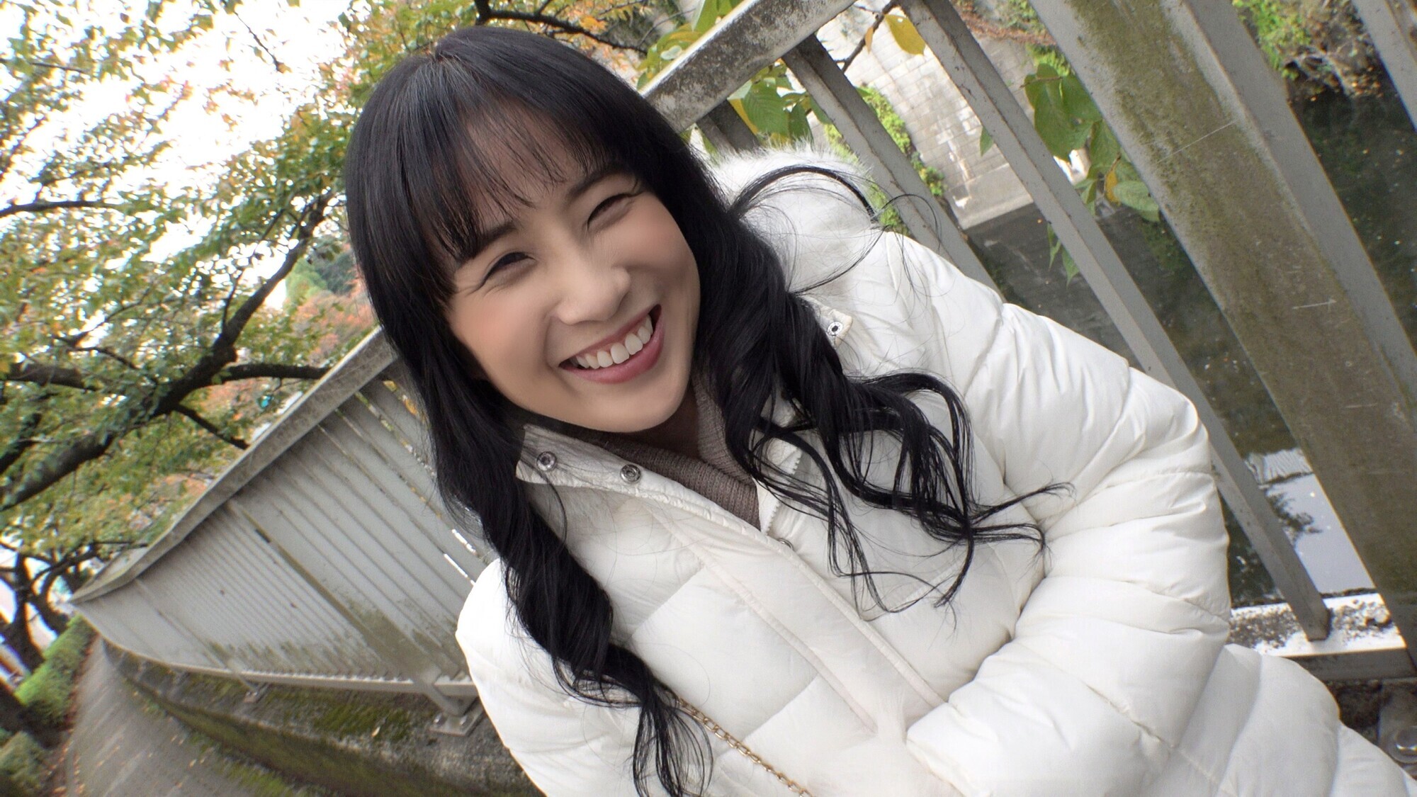 「娘の夫に堕ちた雑魚マンお義母さん 欲求不満五十路マ〇コはマン汁ダダ漏れ手当たり次第セフレ増産浮気中出しSEX」のサンプル画像3枚目