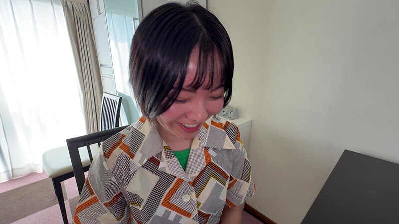 「【加護まり】美人お姉さんの唾液フェチ個人撮影！素人感あふれる濃厚プレイが話題」のサムネイル