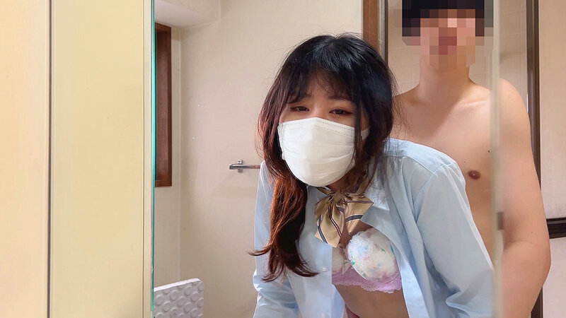 「【顔出しNG】ガチ発情期の変態裏垢女子を中出し調教 最後はマスクも忘れてイキ狂い肉便器 4名291分 オナホになって滅茶苦茶にされたい変態美少女は…存在するっ！！」のサンプル画像18枚目