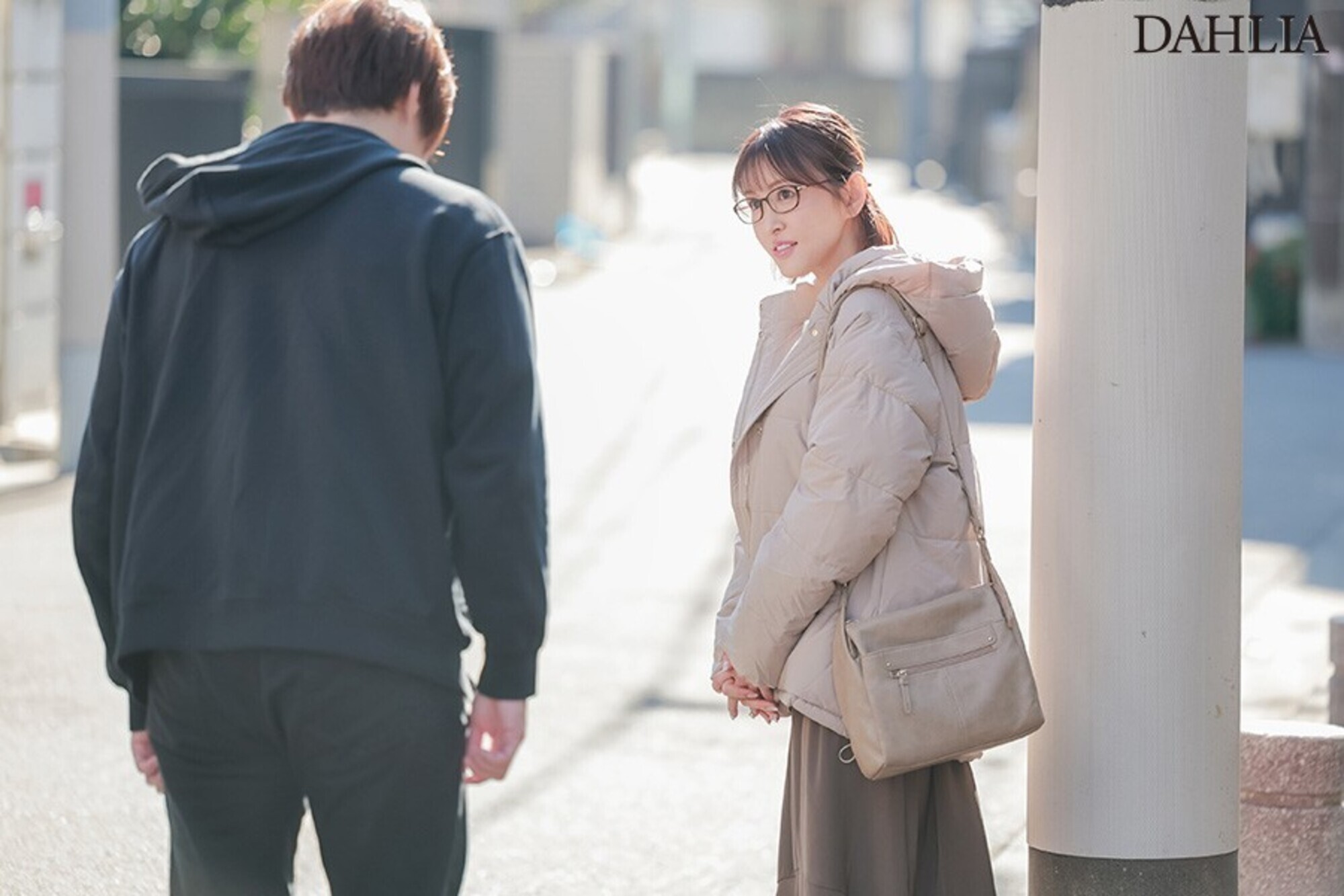 「こんなおばさんでもナマでしてくれますか？ 角奈保」のサンプル画像1枚目