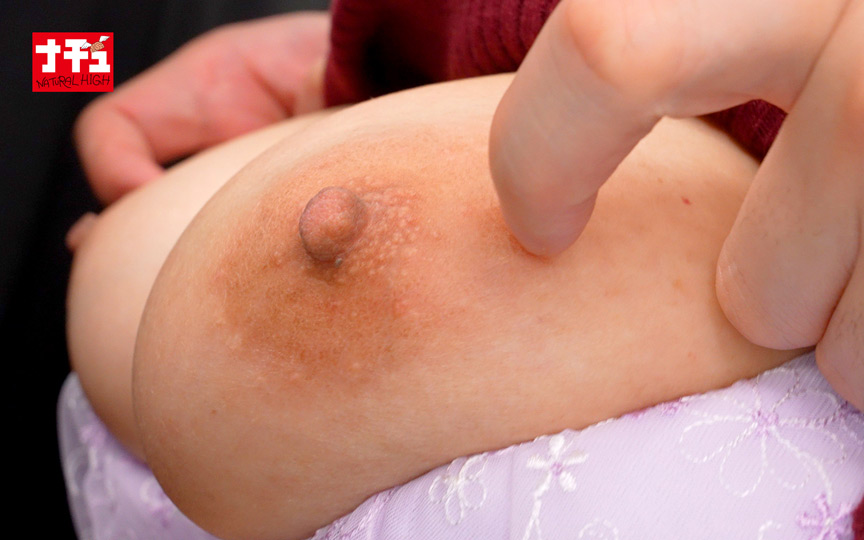 「乳首開発電車9 張り乳JカップJD」のサンプル画像5枚目