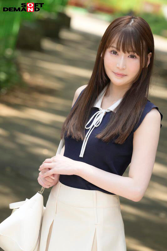 「【初撮り】清楚なルックスと強すぎる性欲のギャップがエぐいドラックストアバイトのドスケベ女子大生、地元を飛び出し「本物のAVセックス」を体験して覚醒 かすみ 22歳 高瀬佳澄」のサンプル画像2枚目