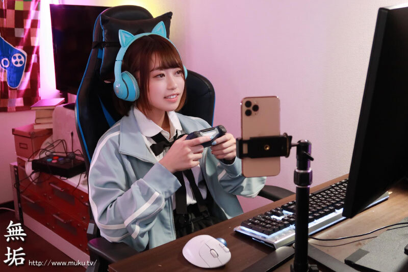 「いつでもおま×こ使い放題！ ゲームしながら自由にハメさせてくれるドスケベ引きこもりゲーマー妹 奈築りお」のサンプル画像4枚目