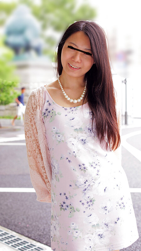 「【素人人妻】地方の若妻・熟女36名が魅せる潮吹き・顔射ハメ撮り8時間スペシャル」のサンプル画像1枚目