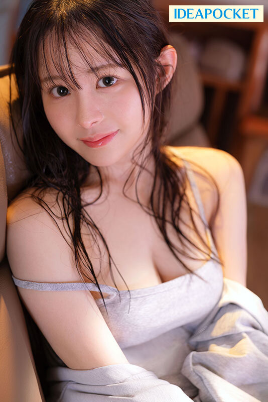 「【山田鈴奈】小柄で可愛い後輩と二人きりの夜に我慢できず…美少女との寝取りNTR作品」のサムネイル