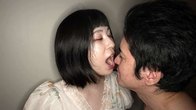 「【個人撮影】大園明歩 変態男のわがままリクエスト」のサムネイル