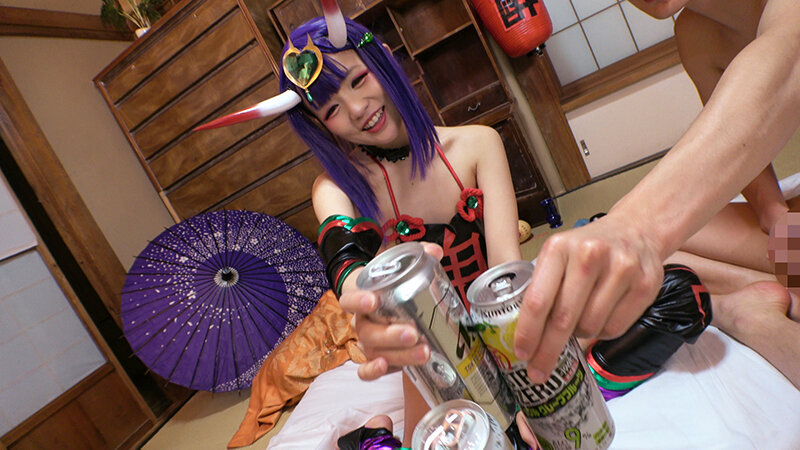 「酔えば酔うほどエロくなる!淫乱酒乱どすけべクソ雑魚メスガキレイヤー真性生中出しファック」のサンプル画像2枚目