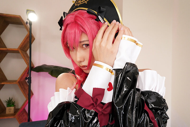 「【VR】超絶美尻激シコレイヤーはナマイキ後輩だった!?弱みを握って強●ご奉仕ゴム無しSEX!! 逢沢みゆ【8K】」のサンプル画像3枚目
