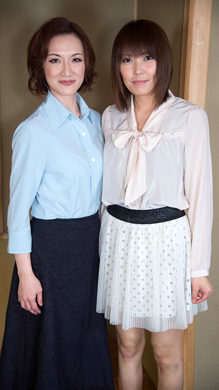 「家族の絆は固かった!?「お父さんには言わないで」とか言いながら、娘の前でもお構いなし、欲求不満を拗らせた熟女母12名4時間4」のサンプル画像14枚目