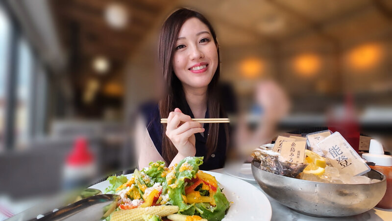 「性欲絶倫の男とホテルに一日缶詰デート2 ～ひと目を忍んでイカされまくる最高のSEX漬けリアルデート～ 葉山さゆり」のサンプル画像3枚目