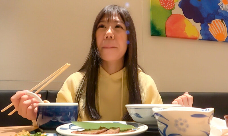 「半中半外半彼女 かんな 佐々木かんな」のサンプル画像1枚目