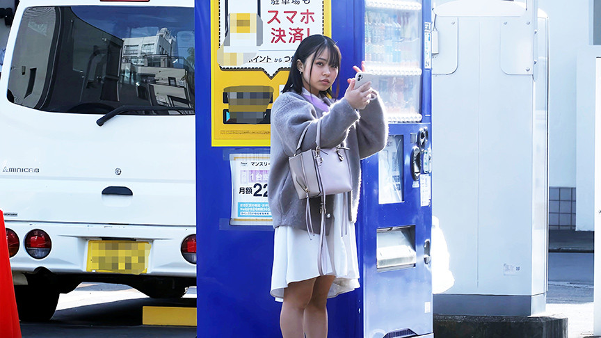 「街のお姉さんがエロ過ぎてずっと見てたら、こっそり口で抜いてくれた話」のサンプル画像7枚目