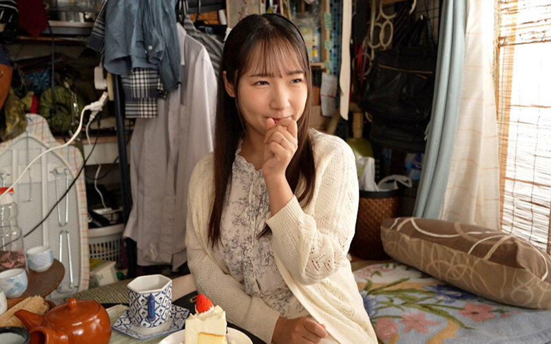 「前略四畳半の奥様 なつきさん 23歳 ●素人四畳半生中出しシリーズ 星乃夏月」のサムネイル