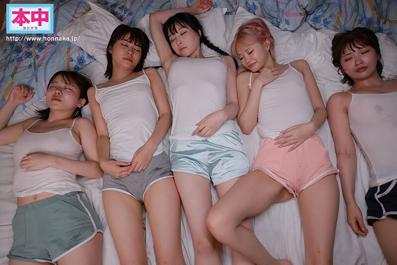 「【VR】夜●い村 東條なつ 香水じゅん 松本いちか 美園和花 柏木こなつ」のサンプル画像3枚目