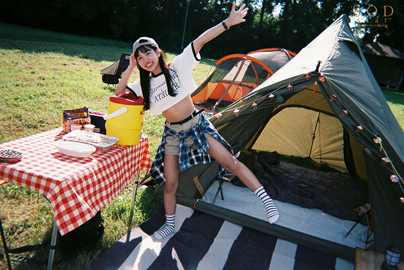 「キャンプそっちのけで狭いテントと車中でパコりまくった付き合いたての僕らの一泊二日の旅 百仁花」のサンプル画像12枚目