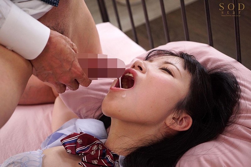 「新人グラドル18才 朝田ひまり ドキドキぜ～んぶ初体験4本番」のサンプル画像10枚目