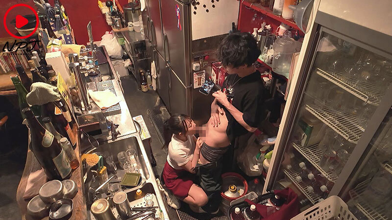 「バイト先の都合の良い後輩セフレ即尺即ハメ バイトテロ」のサンプル画像4枚目