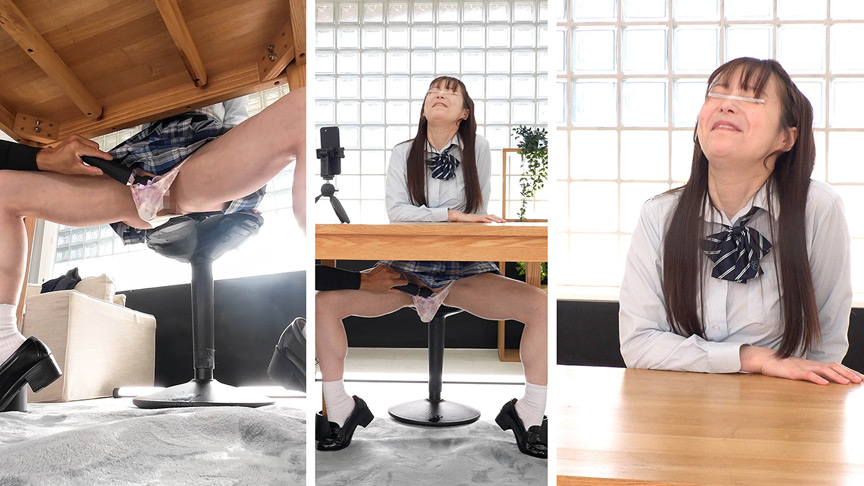 「オシッコ我慢中に彼氏にビデオ通話「バレちゃダメッ！」画面の外でイカされてもバレずに通話できるのか！？ゆいちゃん」のサンプル画像3枚目