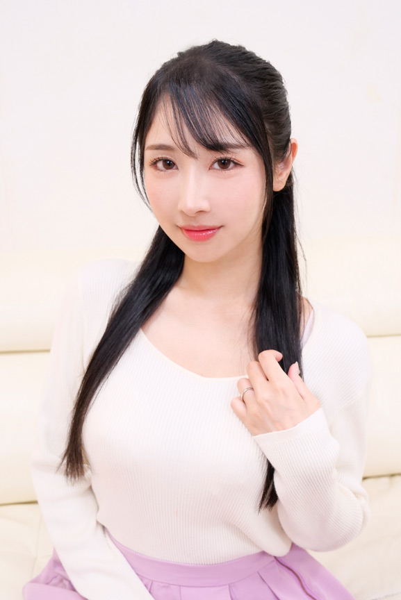 「経験豊富な優しい素人人妻が最高の童貞筆おろし 小野坂ゆいか」のサンプル画像1枚目