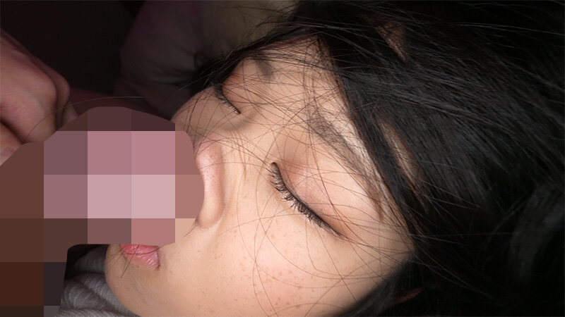 「【推定Iカップ爆乳Y.M.24歳】無防備女 睡眠姦盗撮」のサンプル画像5枚目