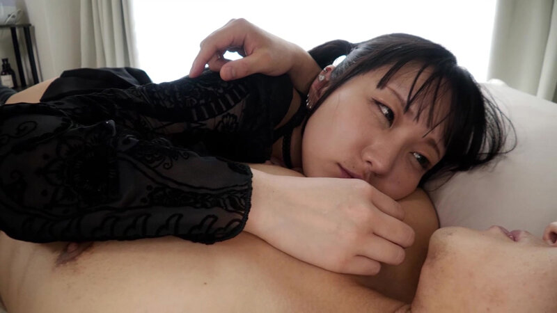 「【4K】陰キャ系ドM女子が軽い気持ちでP活してみたら…おじさんの巨根にまさかのどハマり…自らオジ宅に向かう不埒な女になりました。日泉舞華」のサンプル画像5枚目