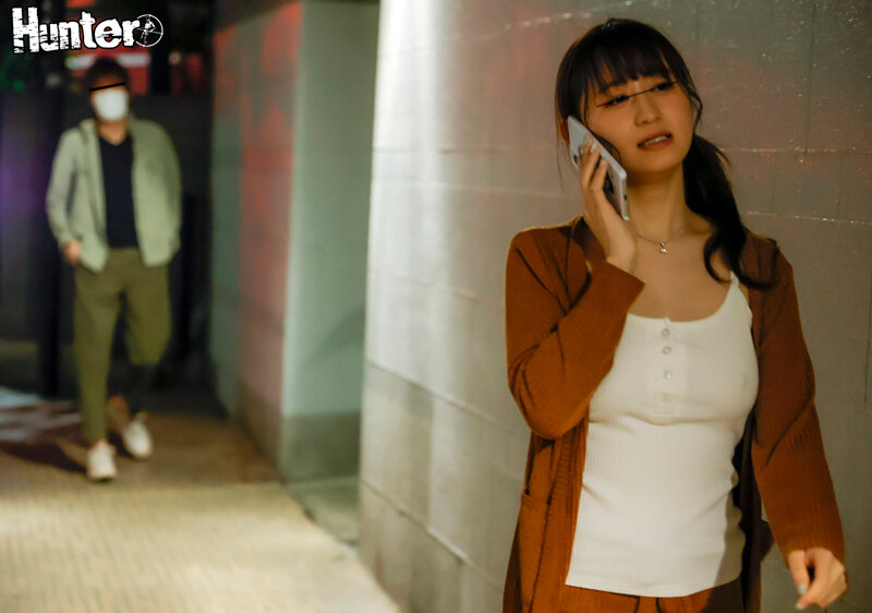 「無防備部屋着女子 お漏らし凌●」のサンプル画像16枚目
