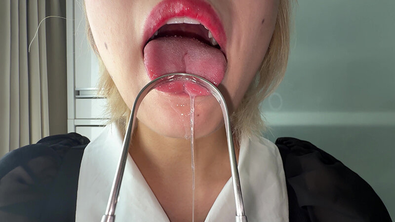 「【個人撮影】安堂はるの 舌ブラシで「汚舌苔」採取」のサンプル画像18枚目