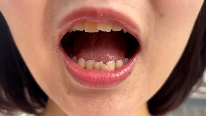 「【素人お姉さん】優しい雰囲気のみゆりちゃんが魅せる濃厚鼻フェラでM男を虜にする興奮プレイ」のサンプル画像3枚目