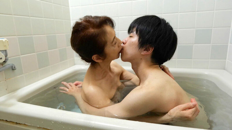 「【熟女】古希の美しい老婦人が魅せる人生最高の営み|素人人妻お婆ちゃん6本収録4時間」のサンプル画像14枚目