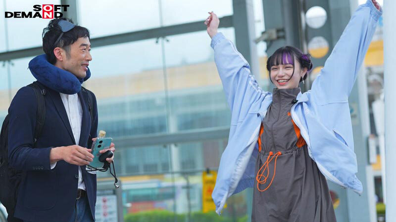 「こんな顔してえっっっぐいアクメするほどデカチン狂でした。総fw60万人の台湾美少女が、デカチン日本代表3名と乱れ逝き！ 小さいマ●コの膣穴いっぱいにチ○ポが入り込む激ピストンにも、感謝が止まらない！！ 大絶頂‘謝謝セックス’ 齋齋いつき」のサンプル画像4枚目