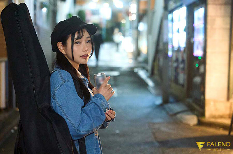 「◤◢◤◢◤◢◤◢◤◢◤◢◤◢
 終電を逃した女の子との物語
◤◢◤◢◤◢◤◢◤◢◤◢◤◢

まるで女優のような美女

声をかけて始まった物語

夢のようなひととき

エロいと思ったらRT」のサムネイル