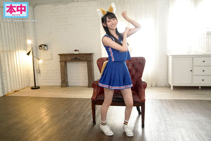 「旧 札●ドームでビールの売り子してたきつね好きダンス女子がはじめてのナマ中出し ゆめ莉りか」のサンプル画像1枚目