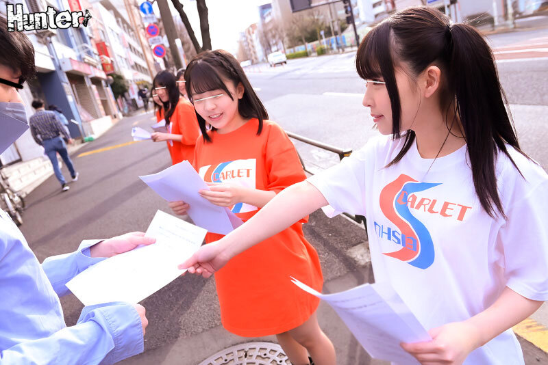 「だれとでも定額挿れ放題！地下アイドル編 ライブ会場でグッズを一定額購入すると特典として、その場でアイドルに触り放題！挿れ放題！！」のサンプル画像2枚目