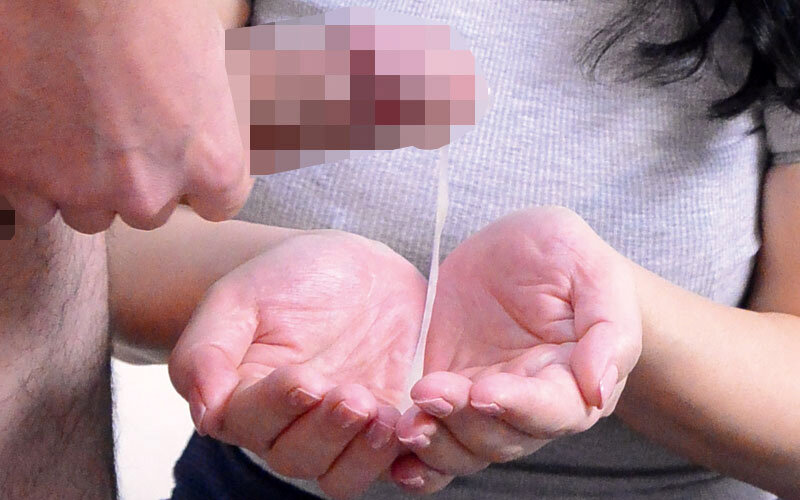 「「僕のオナニー見てくれますか？」 素人おばさんにセンズリ鑑賞してもらったら…4時間」のサンプル画像13枚目