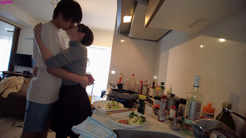 「もの凄い性欲！仕事と子育てでオナニーする暇もないシングルマザーと中出しSEX まいな29歳」のサンプル画像2枚目