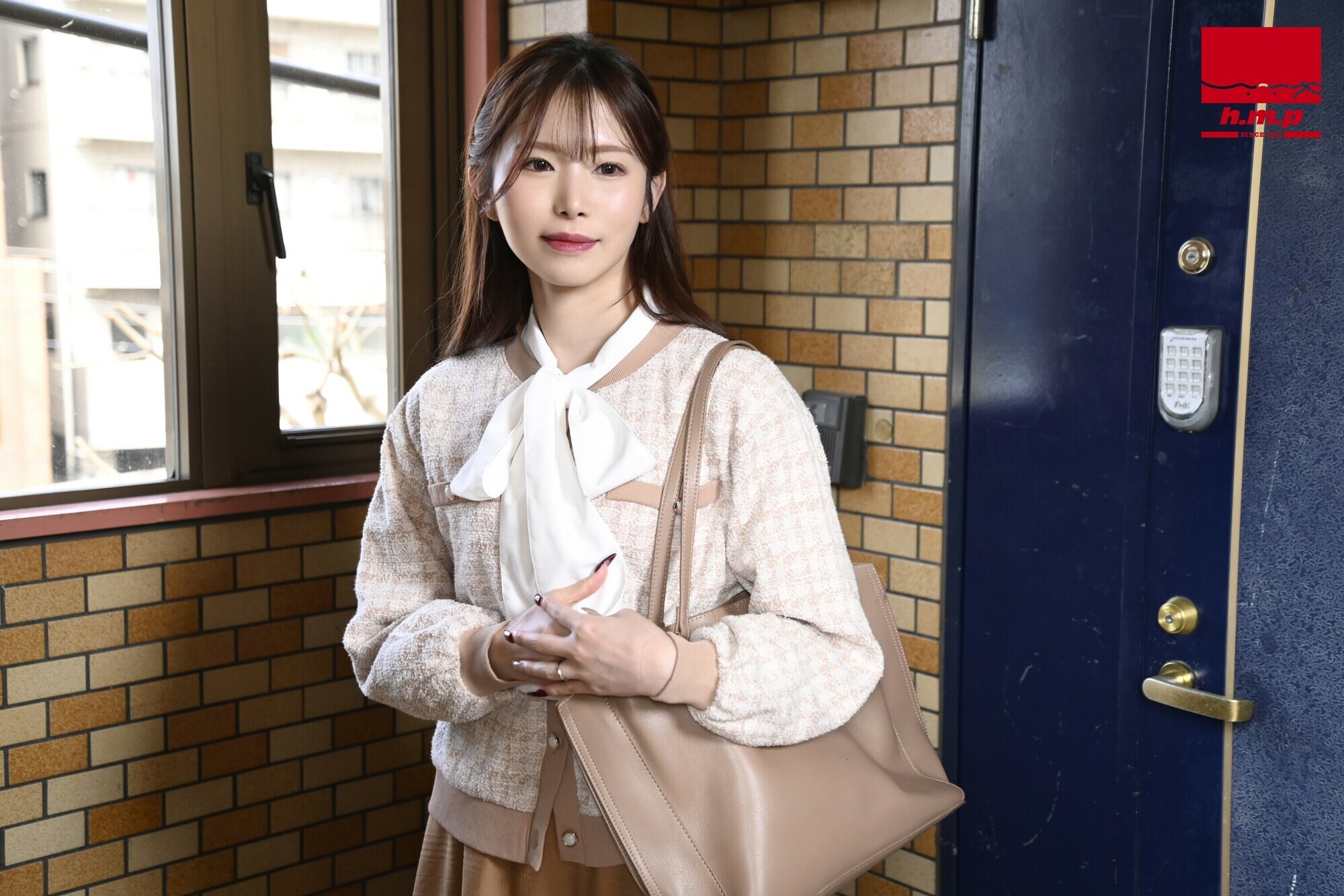 「響蓮の巨乳女上司と禁断の不倫NTR!終電を逃して朝まで中出しお泊まりセックス」のサムネイル